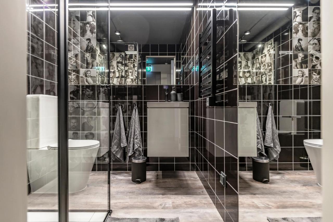 Artsy Exclusive Old Town Residence Gallery Walk Вилнюс Екстериор снимка